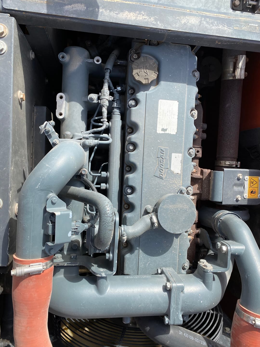15T Second Hand Doosan DX150 with Original Hydraulic Pump from Top of Korea