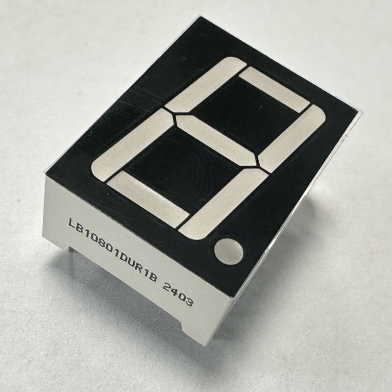 Ultra Bright Red Single Digit 0.8inch 7 Segment LED Display Common Cathode for Digital Indicator