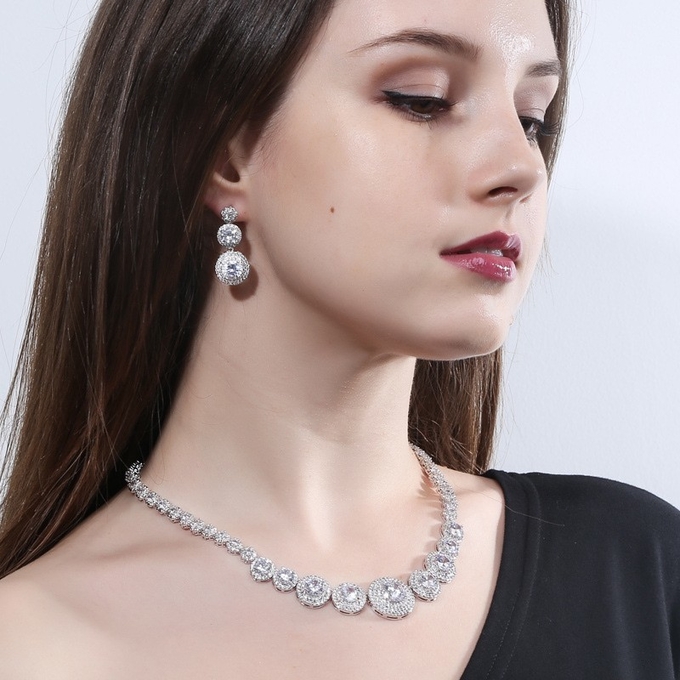 AAA CZ CZ Crystal Necklace Pendant Necklace Rhinestone CZ Jewelry Set Women Wedding Necklaces Jewelry for Gift