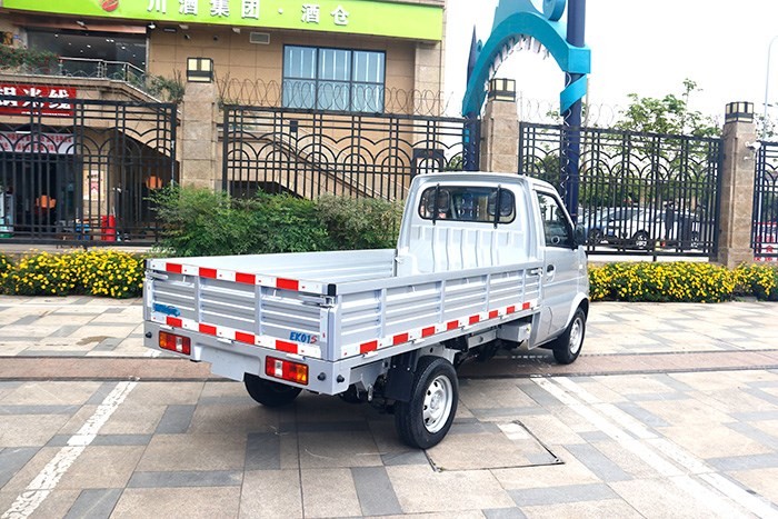 850kgs Loading Capacity Electric Commercial Vehicles Truck Van Ruichi EK01S 80km/h