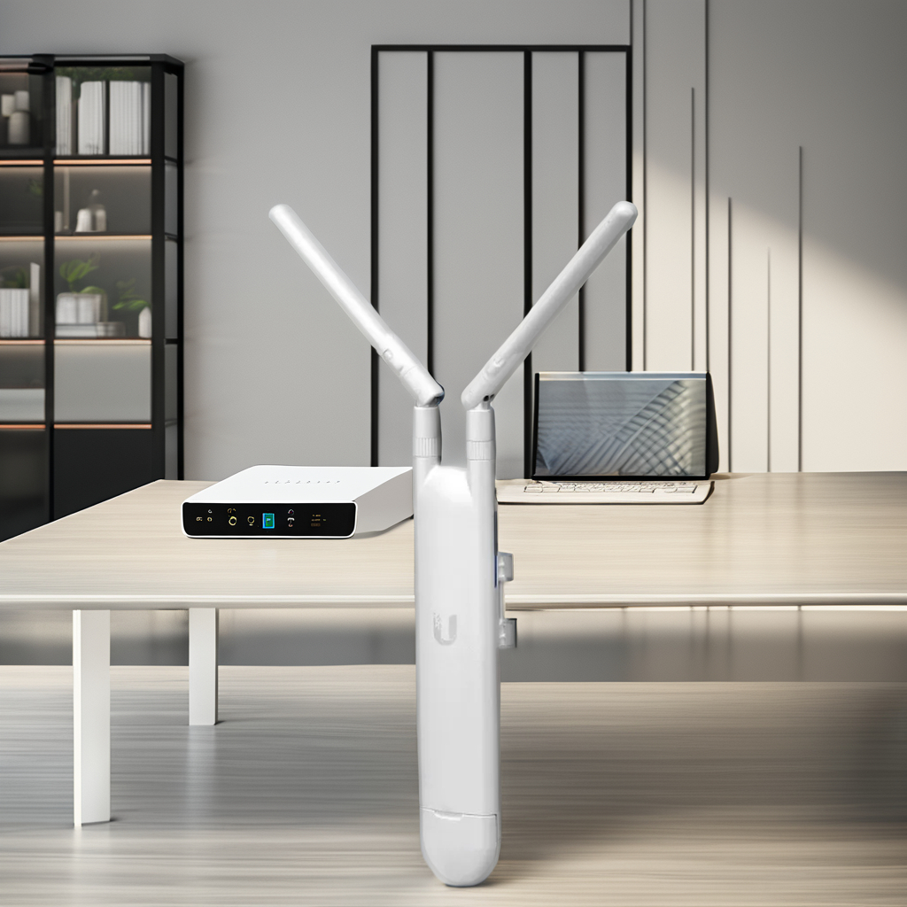 Customized UAP-AC-M Indoor Access Point 802.11AC Plug & Play Mesh Access New Condition Internal Form Factor Stock Available