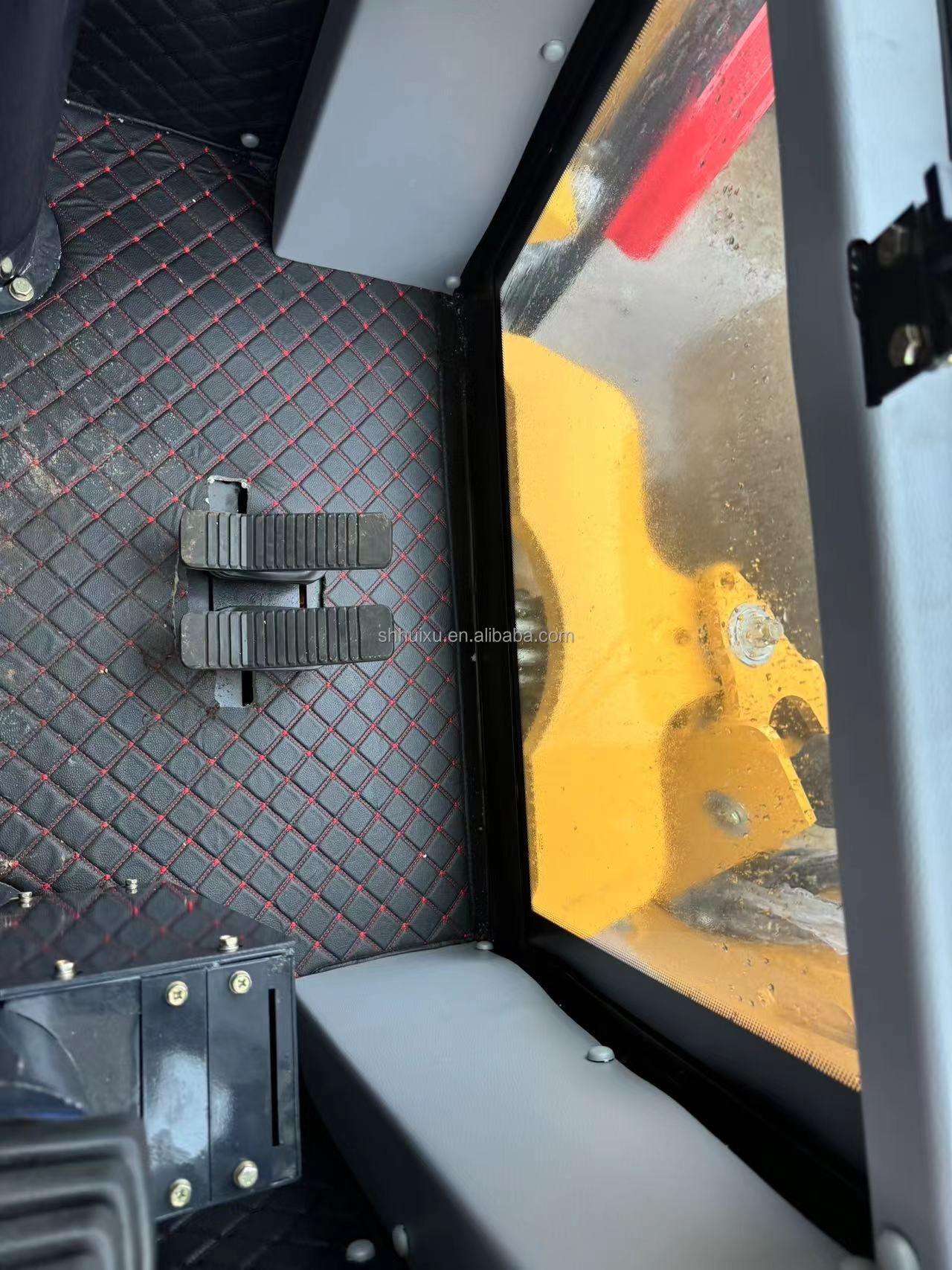 Used excavator Caterpillar CAT420F road painting machine/ secondhand japan tractor road machinery engine in good condition