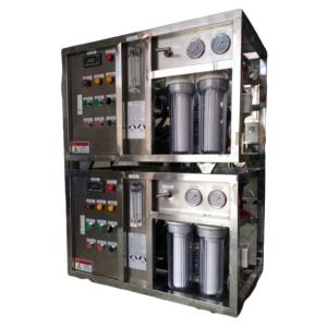 Quality Outdoor Warehouse Seawater Desalination Equipment Water Treatment Device wholesale