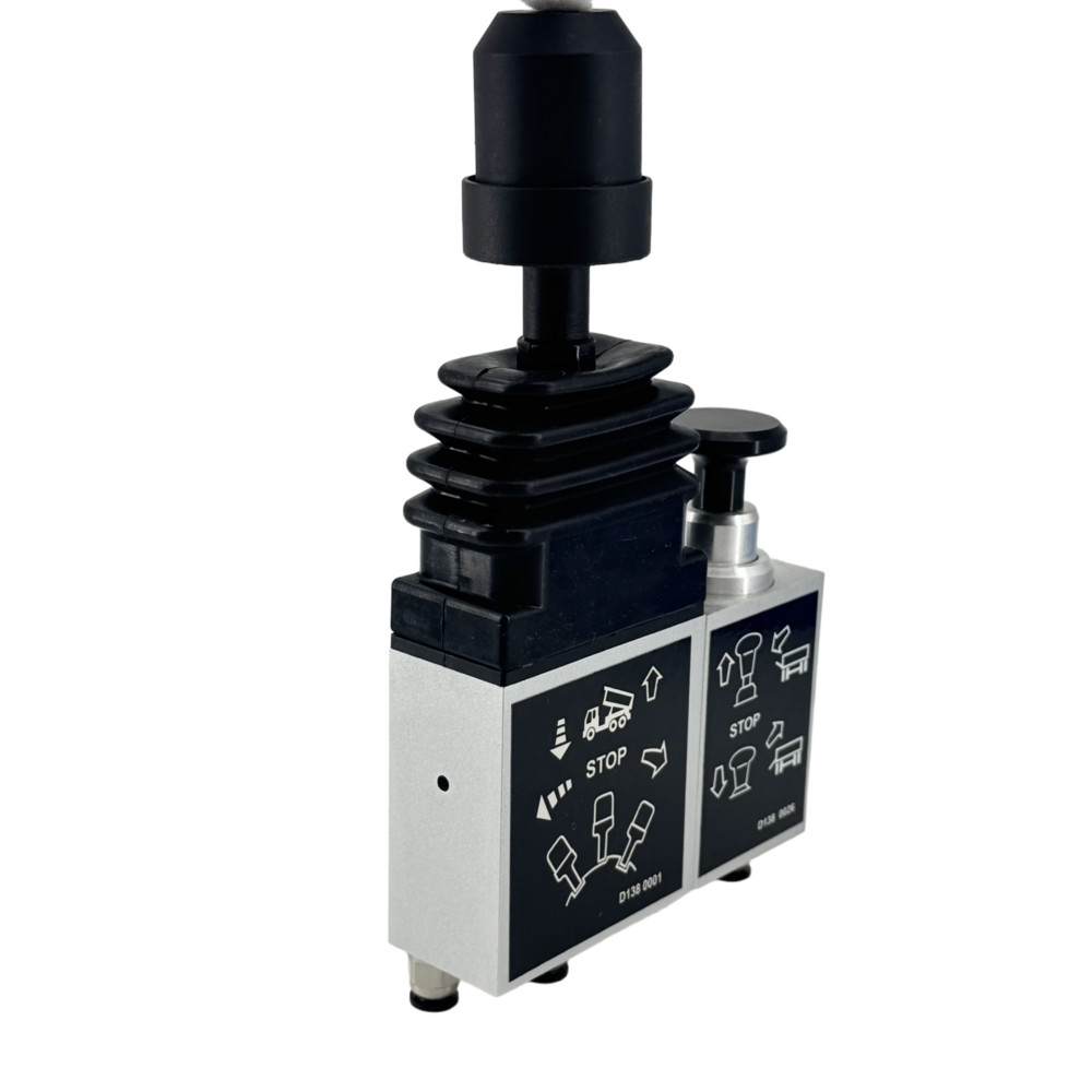 14750430H HYVA Combination Control Valve DCM01 2 Way Distributor Valves With Lever Stop On Tip And Low Position