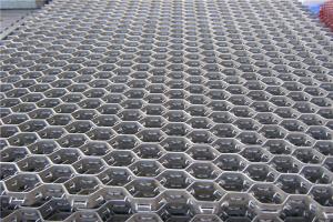 Quality Lance Tabs Hex Mesh 310S Stainless Steel Hexagonal Hole 50mm 15mm Thickness 1mX1m wholesale