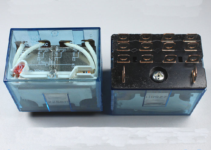 Omron relay LY4N-J-12VDC/ 24VDC/ 110VAC/ 220VAC (14 Pin)