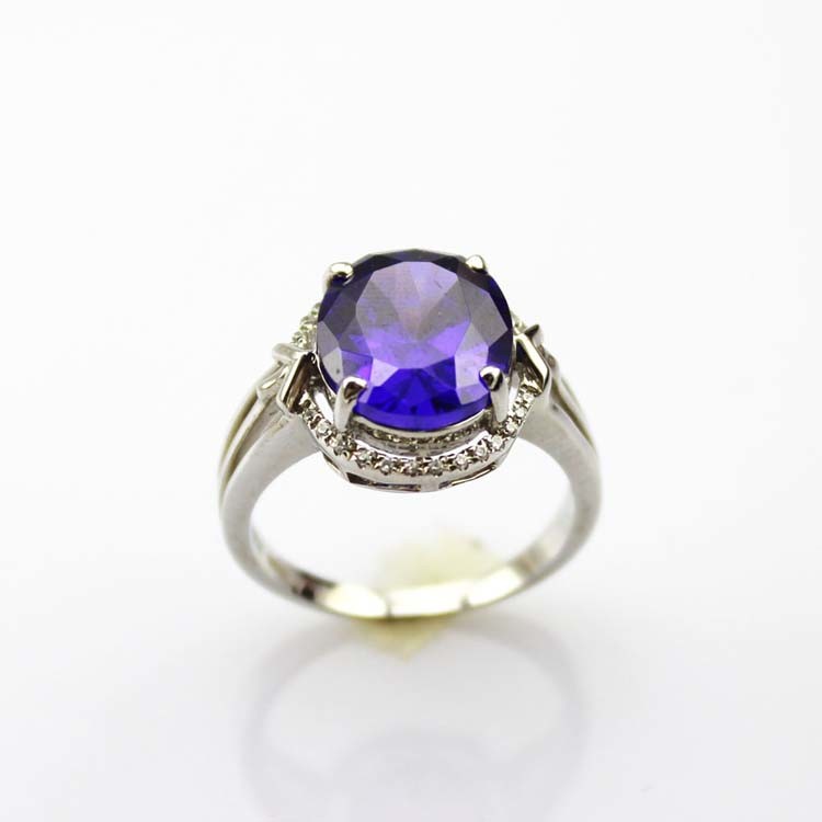 Women Jewelry Oval Purple Cubic Zirconia Sterling Silver Ring (R234)