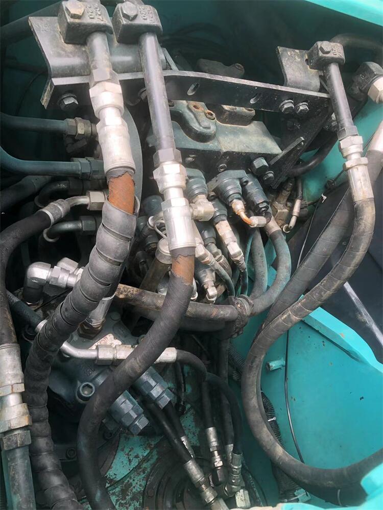 Original Japan SK140-8 SK140 Used Excavator with 0.57m3 Bucket Capacity at Affordable