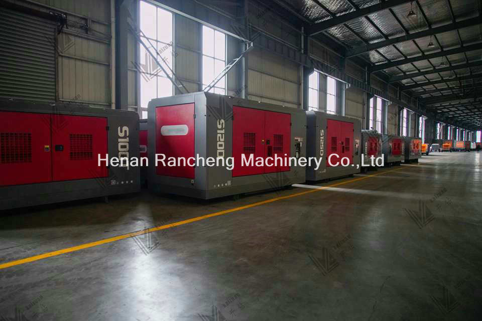 22bar Pressure Drilling Air Compressor 228KW Diesel Engine Screw Air Compressor