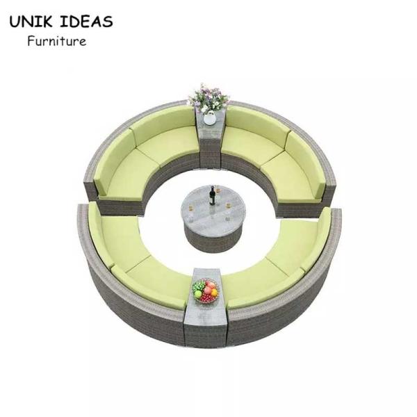 Outdoor Round Shaped Woven Rattan Sofa Garden Leisure Rust Resistant Waterproof