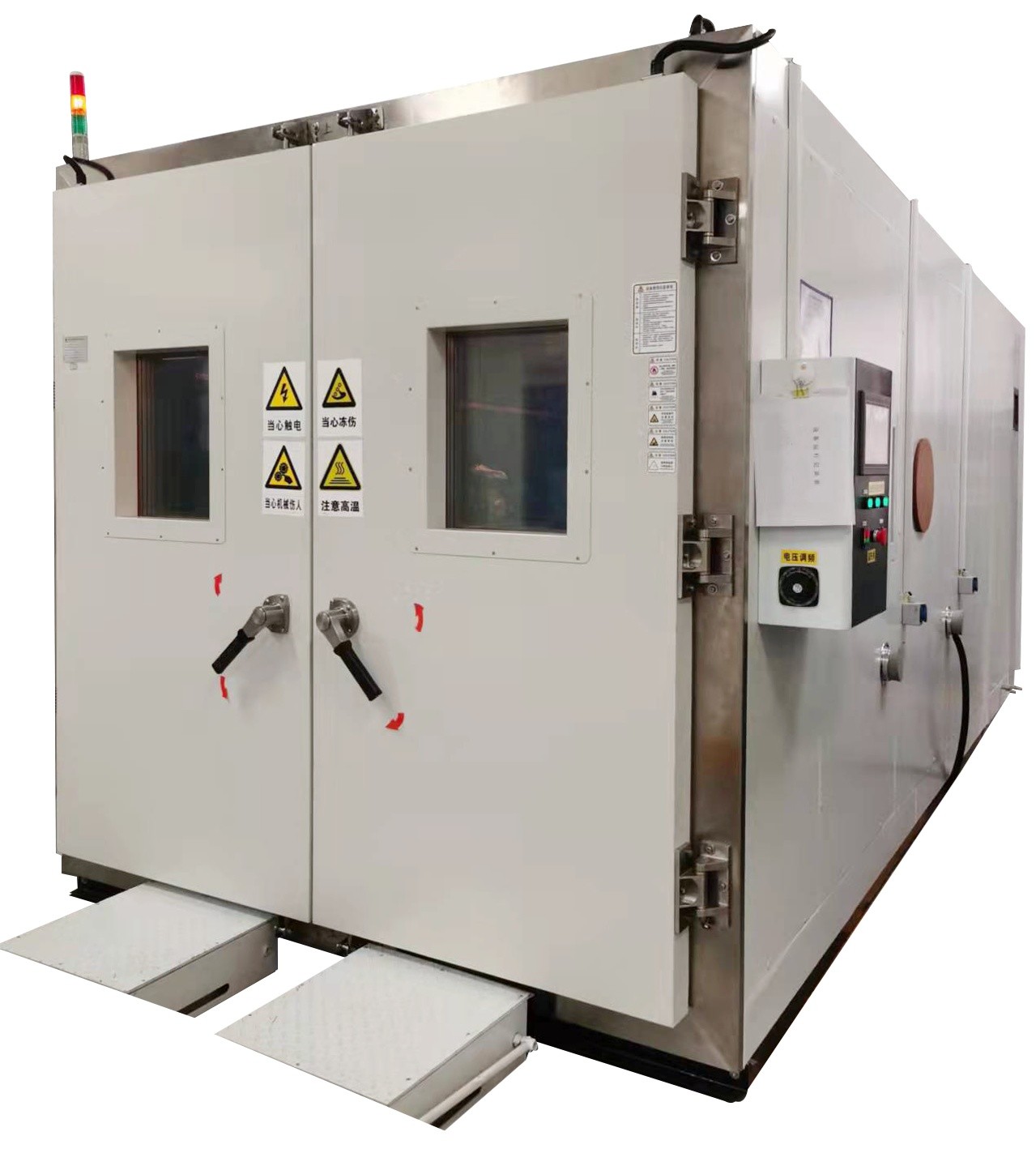 Custom Made Environmental Test Walk In Chamber For Aerospace Vehicles