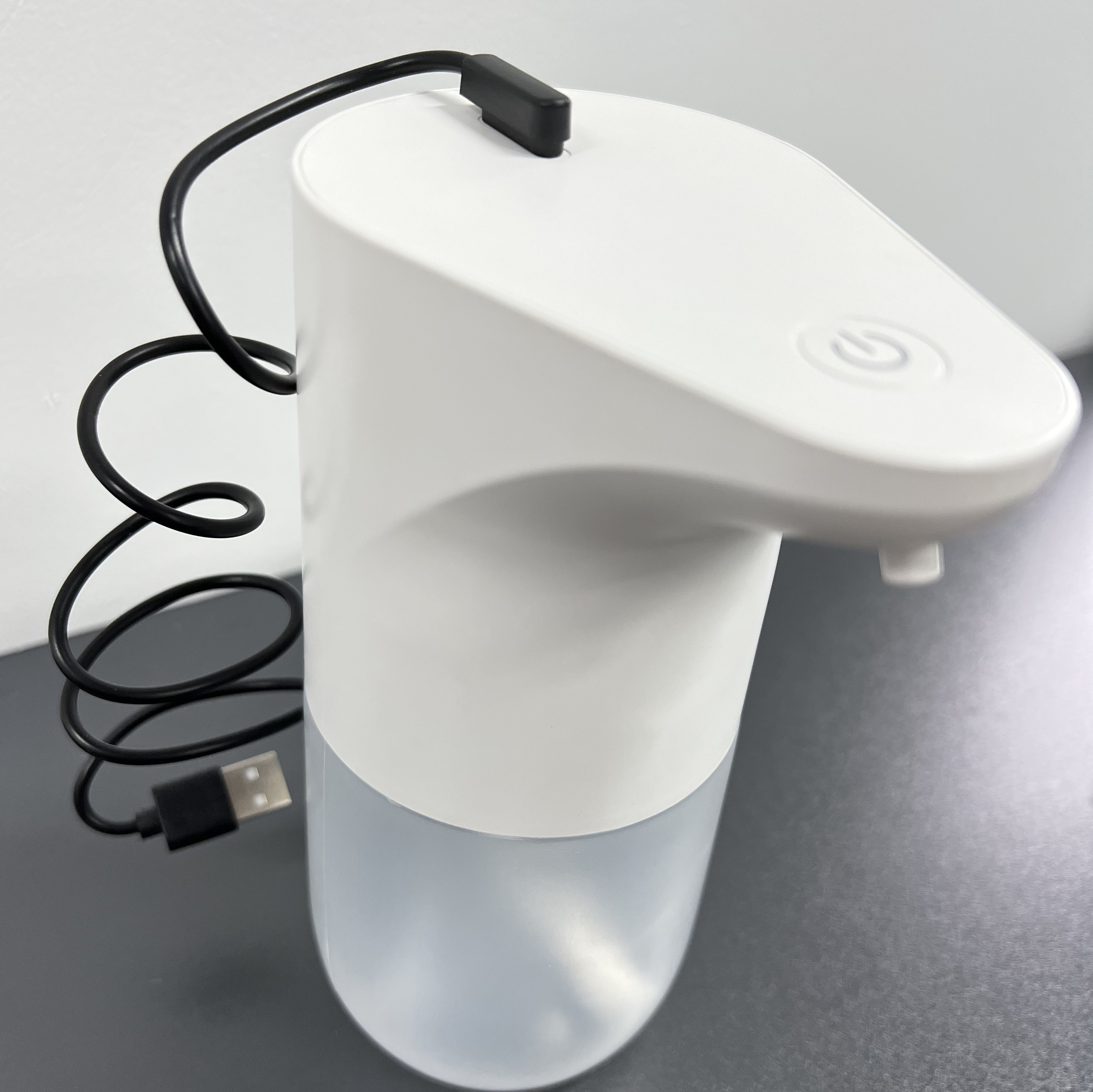Home Appliance Touchless Soap Dispenser Magnetic Charging For Bubble Outlet