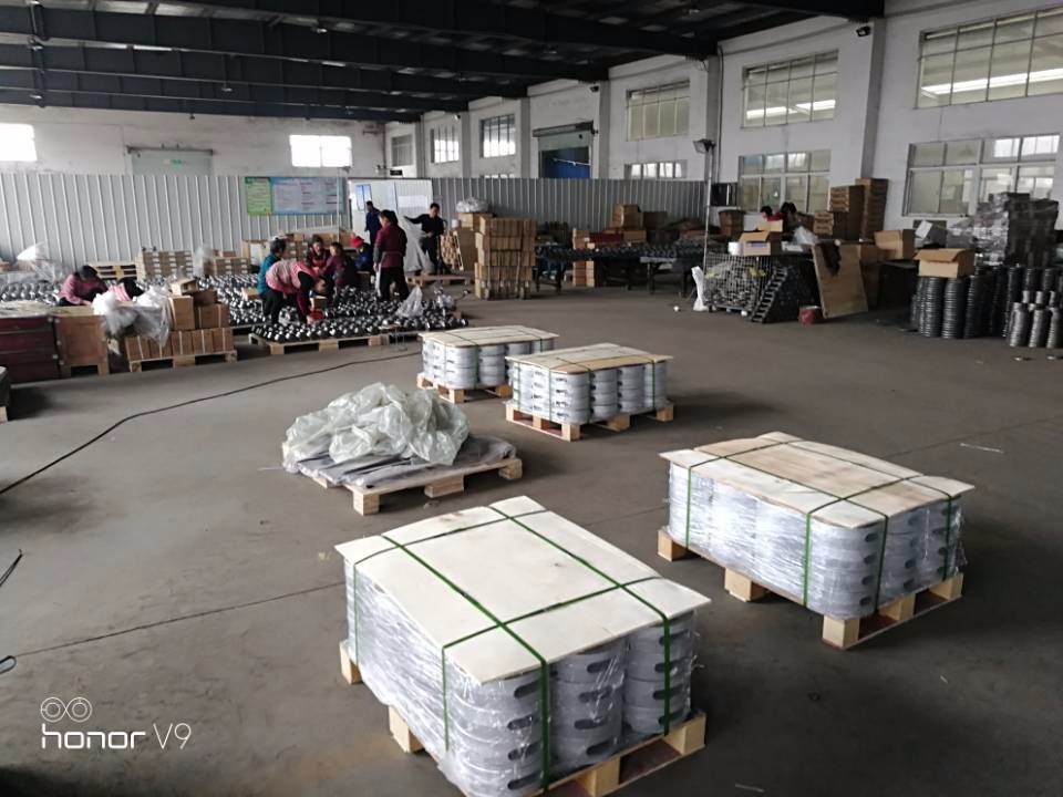 Chromed Cast Iron Weight Lifting Plates , Standard Weight Plates With Rubber Sheet