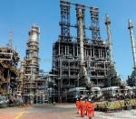 ZX company develops high-efficiency crude oil refining equipment