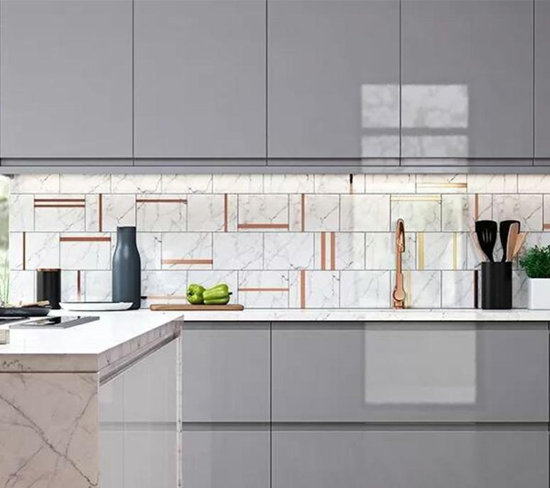Customize Kitchen Cabinet Highly ODM/OEM for Modern Design Solid Wood Kitchen Cabinets
