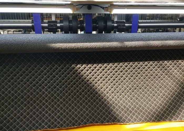 320CM Industrial Computerized Shuttle Quilting Machine For Bedding