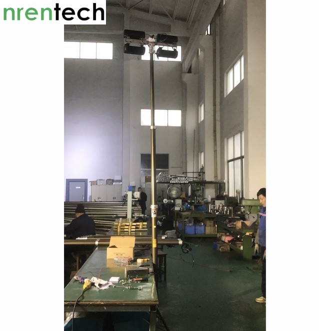 4.2m Pneumatic Telescopic Mast Lighting Tower -4x60W LED-NR-4200-240LED