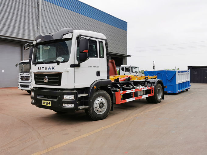 Sinotruk 10t Hook Lift Garbage Truck With Hydraulic Tipping Box