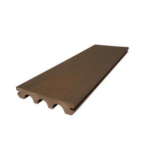 Quality Tightly-Grained PVC Outdoor Decking Above 18mm for Blocking Debris and Resisting Sand wholesale