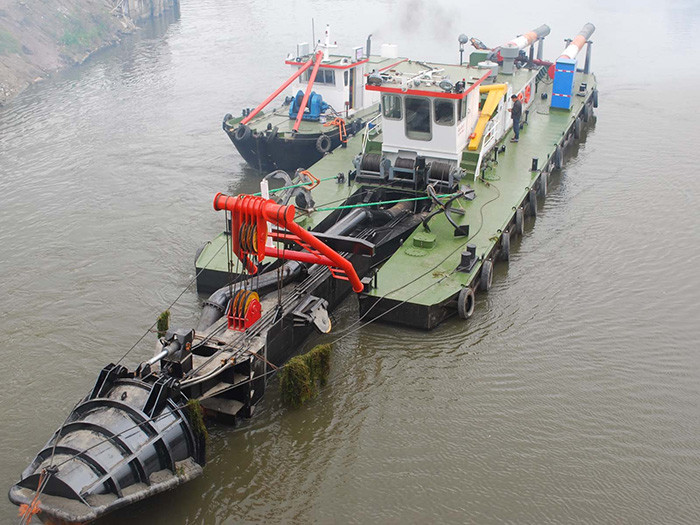 Customizable Sand Mining Dredger Equipment 20inch Model for Extraction and Mining