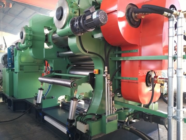 1600mm Three Roll Rubber Calender Machine 3 Roll Calender Machine