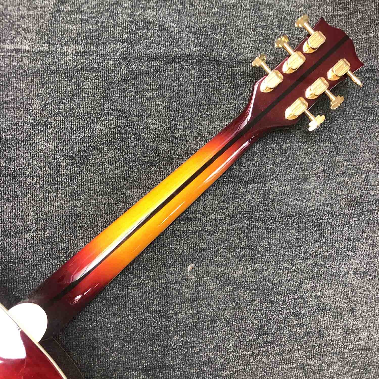 Custom J200S 43 Inch Jumbo Acoustic Guitar Ebony Fingerboard Abalone Binding GroFlamed Maple Back Side in Sunburst Color