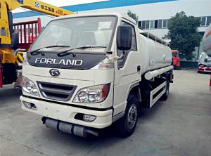 Quality Forland 5cbm Fuel Oil Dispenser and Delivery Tank Truck , 4*2 Petrol Diesel Refueling truck wholesale