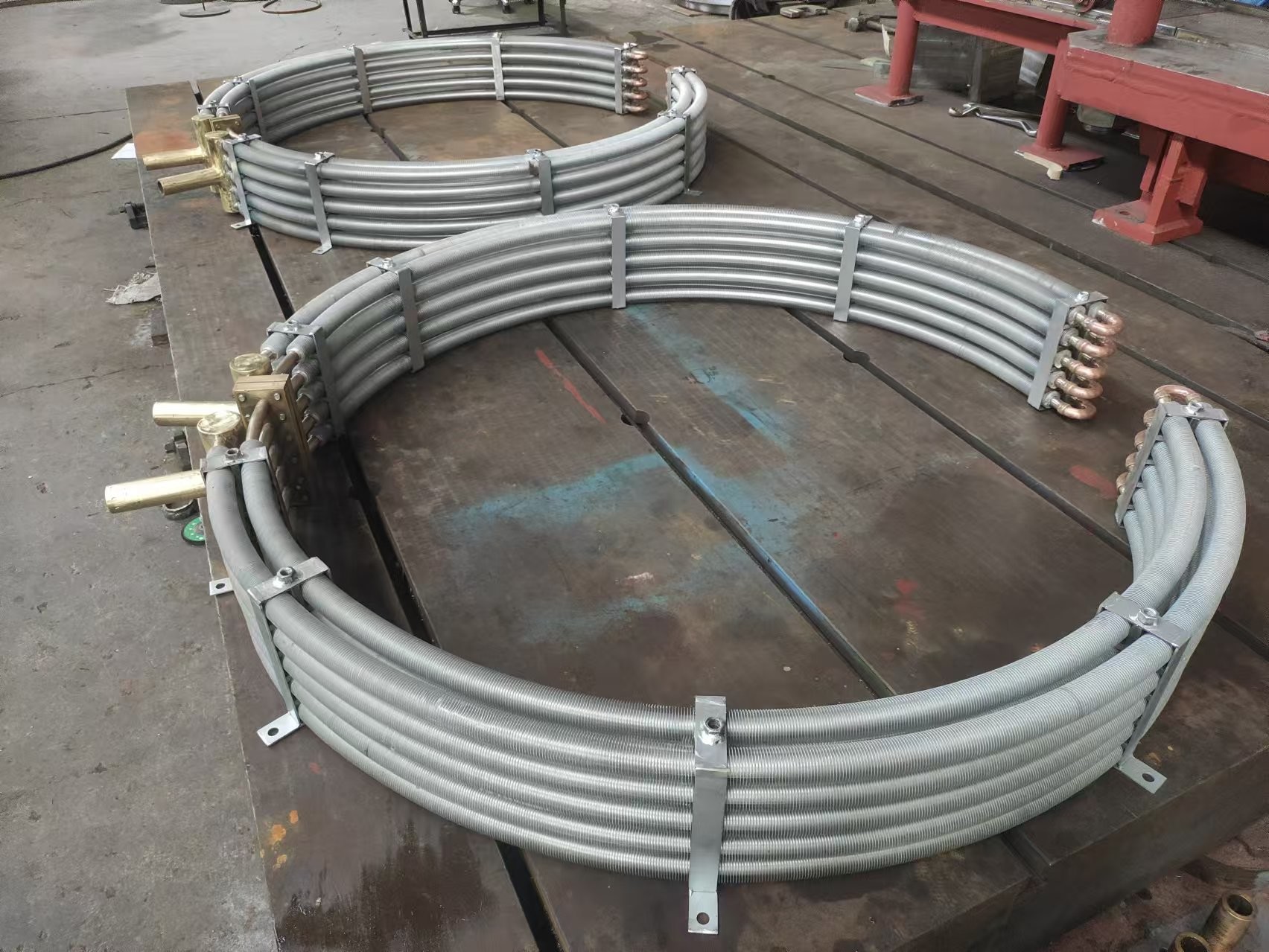 Industrial Wall Mounted Hydraulic Oil Cooler 10-50 Kg For Fluid Pipe Operating Temperature Range 0-80°C Performance