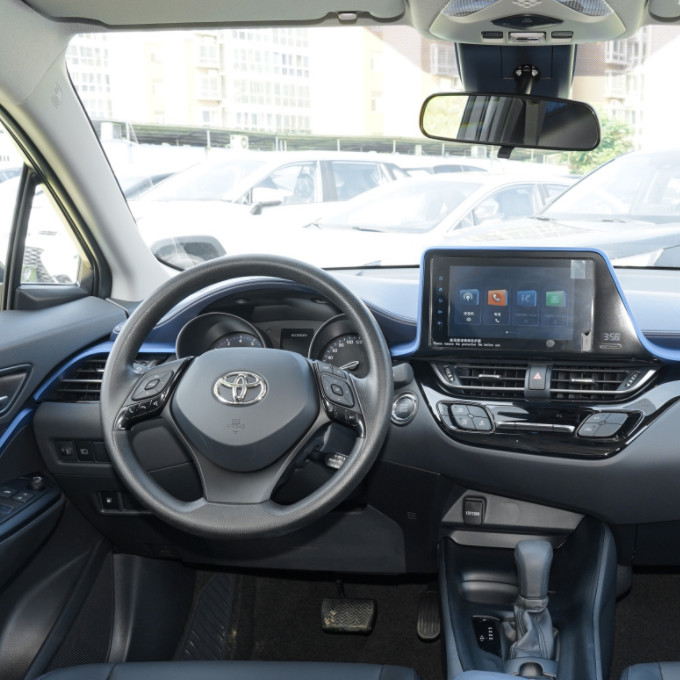 Toyota C-HR 2022 Dual-Engine 2.0L E-CVT Leading Version Hybrid SUV 5 Door 5 Seats