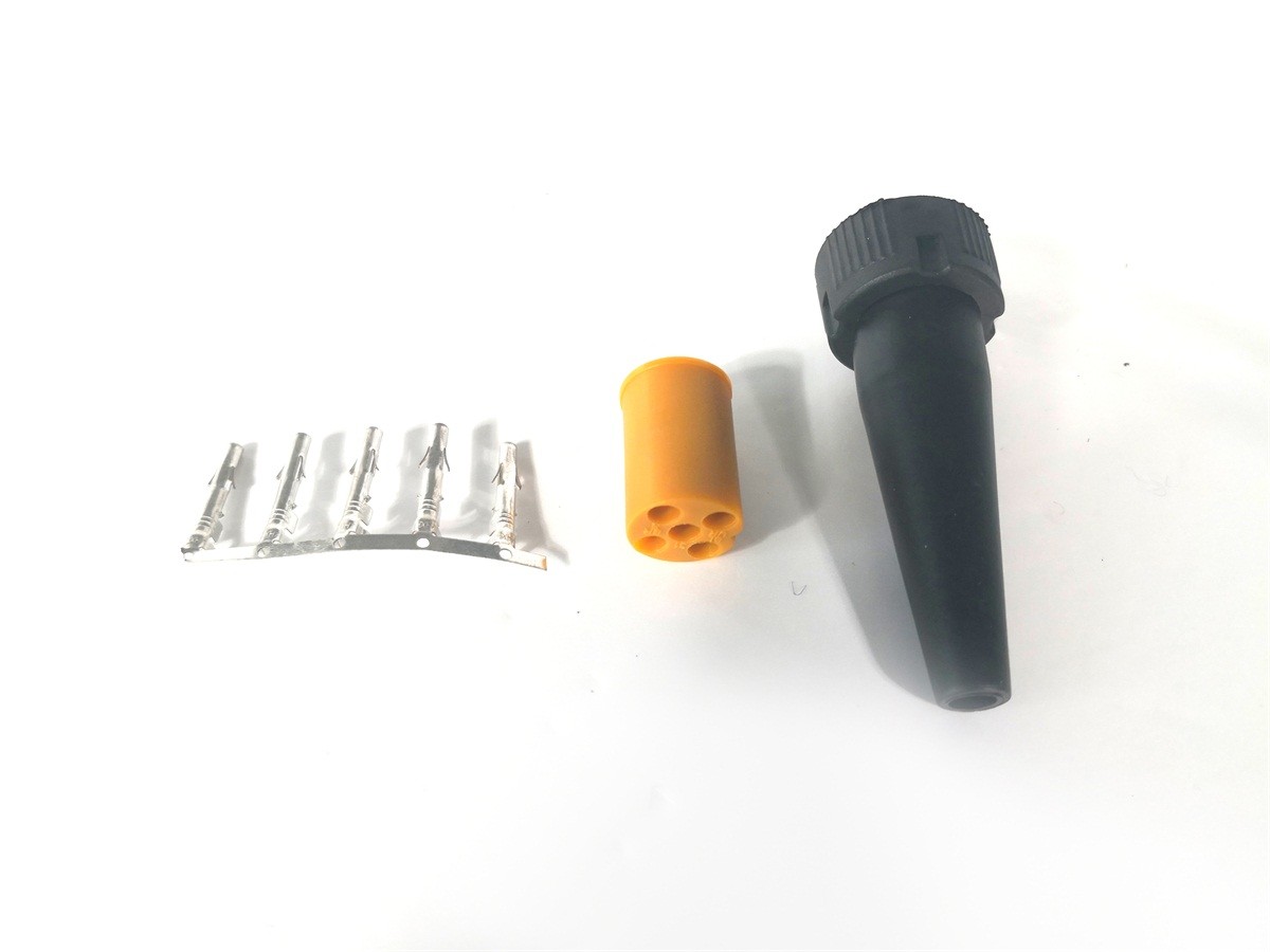 12V Trailer Lamps Plug 5 Pin Yellow OEM Standard For Trailer Cable Connector
