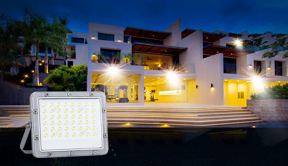 High Brightness Solar Flood Light 200W Night Solar Flood Lights Weather Resistant