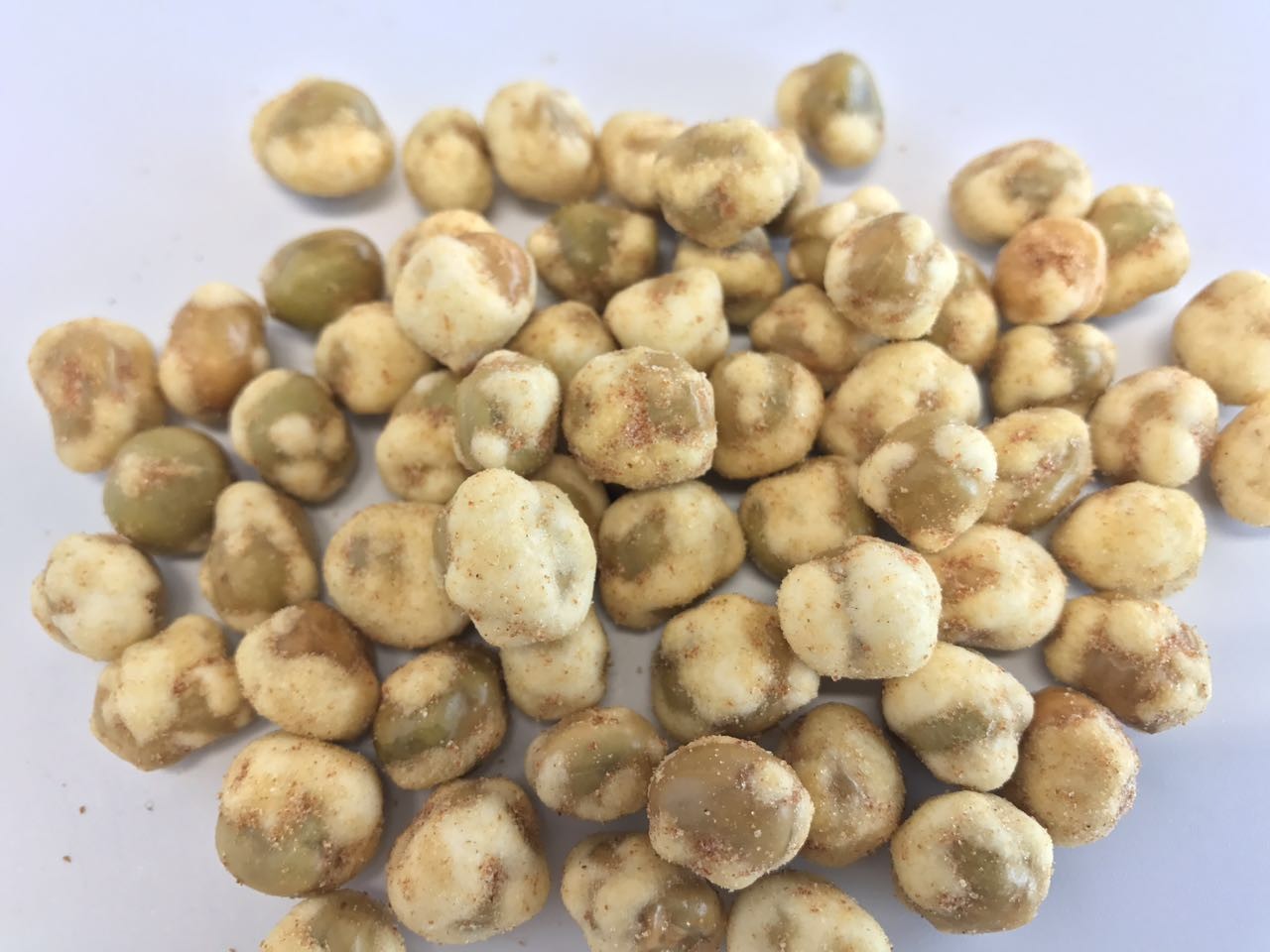 Halal/Haccp Dried Roasted Wasabi/BBQ/Spicy Flavor Green Peas Snack Natural Crunchy and Crispy Baked Nut Food