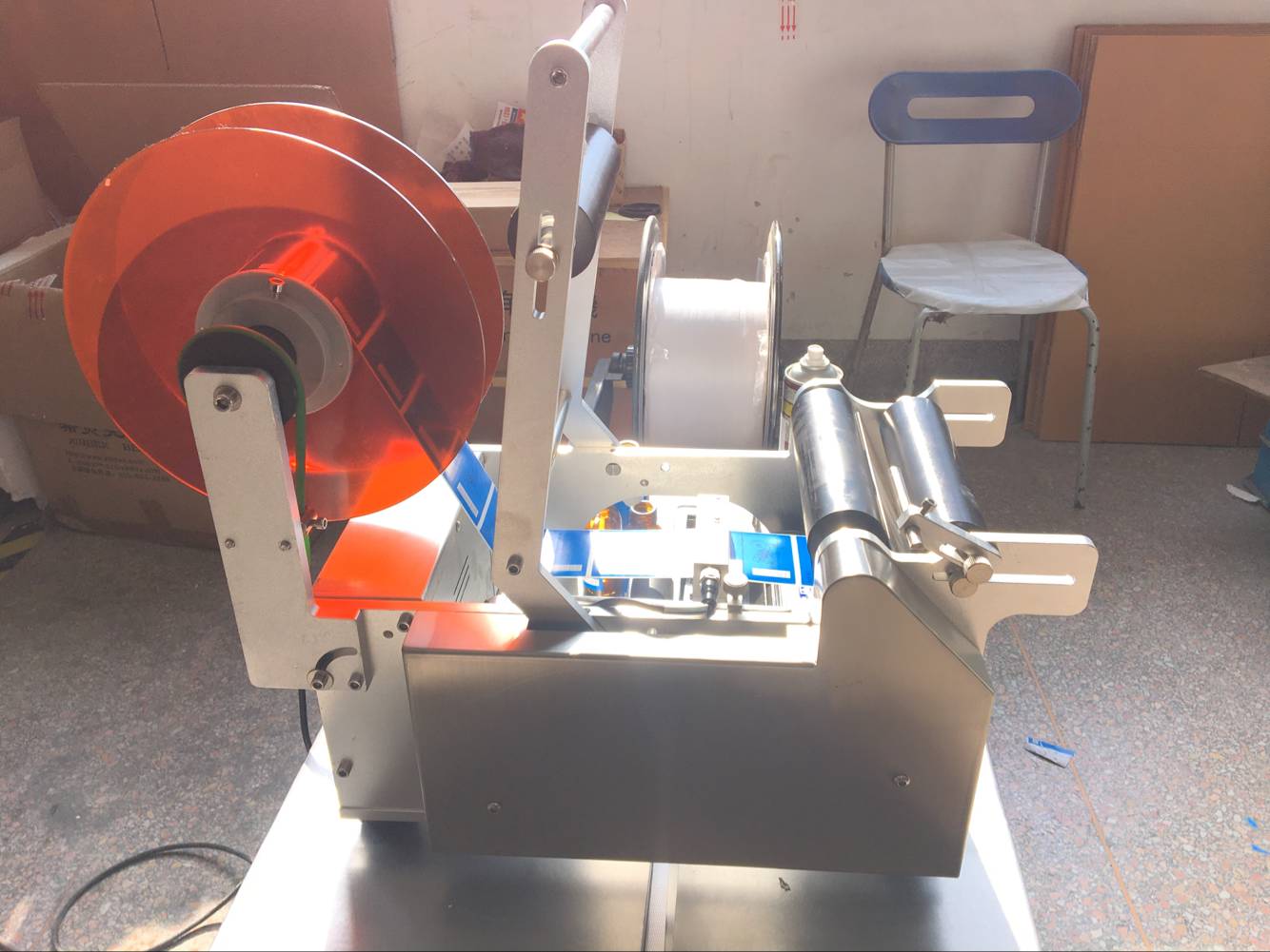 HBY-50 labeling machine.jpg