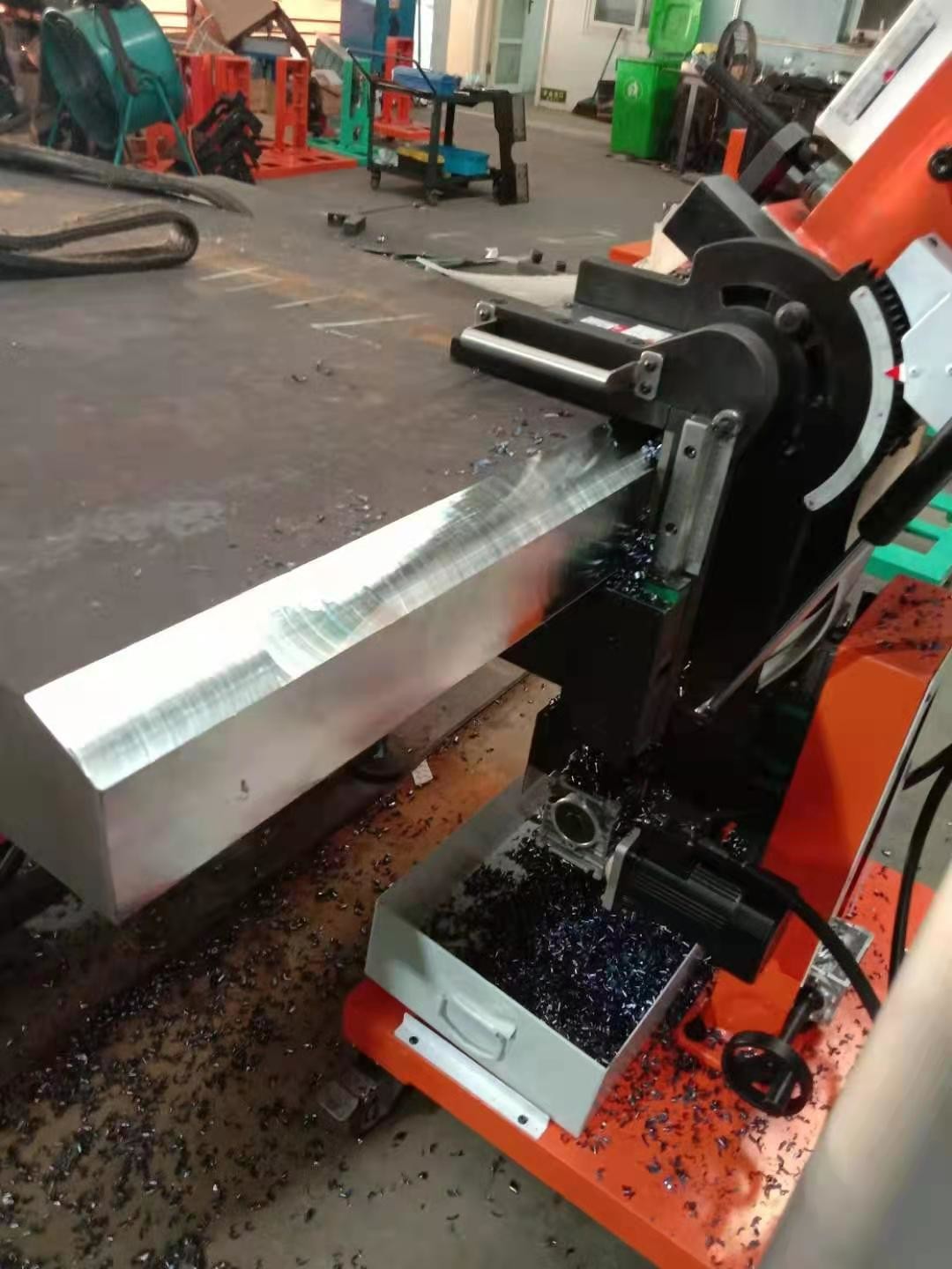 Self Working Plate Metal Milling Machine 80mm Portable Automatic 60degree