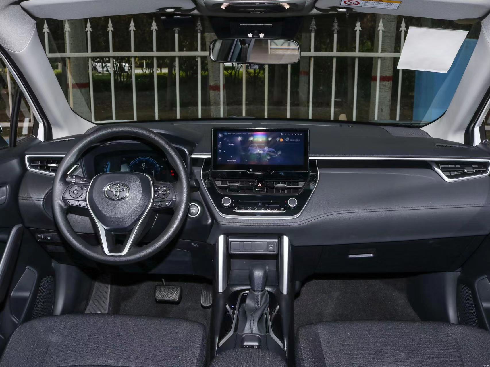 To-yota Corolla Cross Hybrid Automatic Gearbox Leather Seats Maximum Torque Nm 200-300Nm Direct Sale UNIV UNIK R/AV4 Camry
