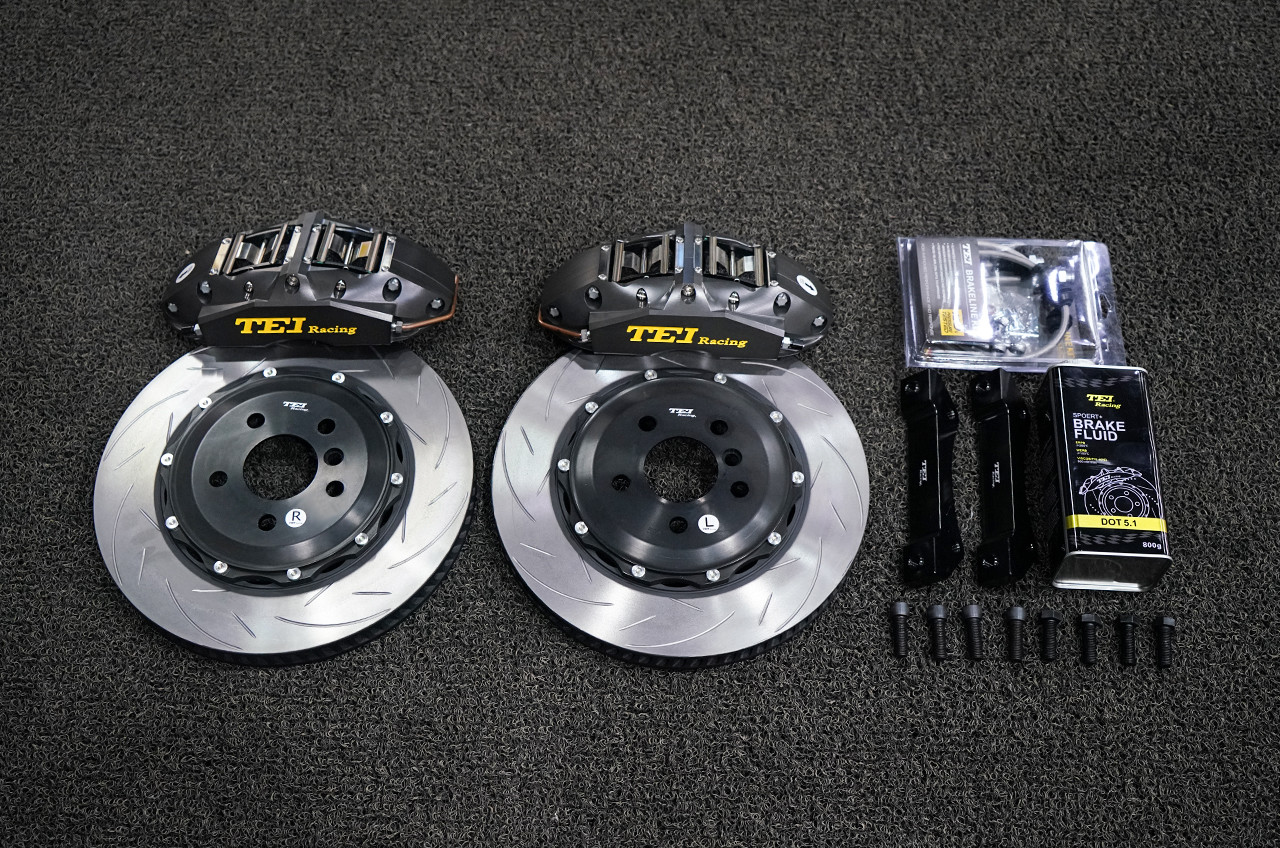 P40 Super Forged Calipers 4 Piston Big Brake Kit For BMW 1 Series E81 / E82 / E87 / E88 2004–2011 F20 / F21 2011–2019