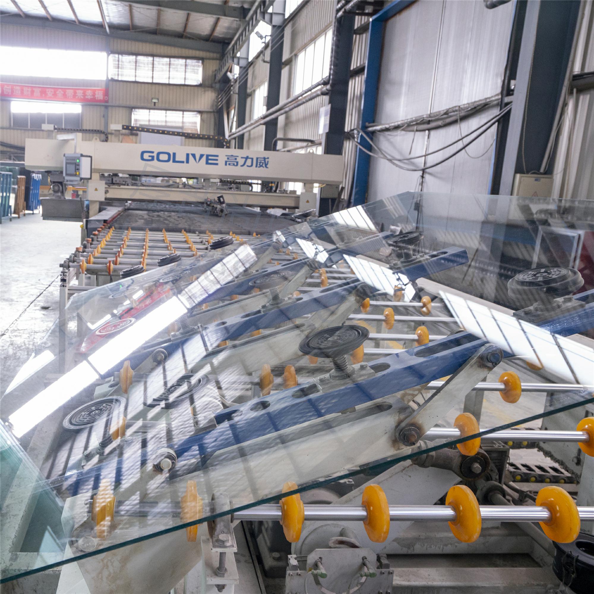 Photovoltaic Clear Float Glass Transparent Tempered Glass For Solar Panel Greenhouse