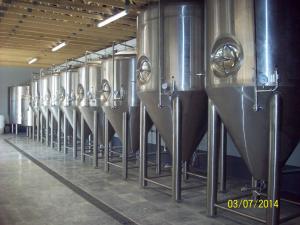 Quality Stainless Steel Pro Beer Brewing Equipment 10BBL Fermentation Tank Four Legs wholesale