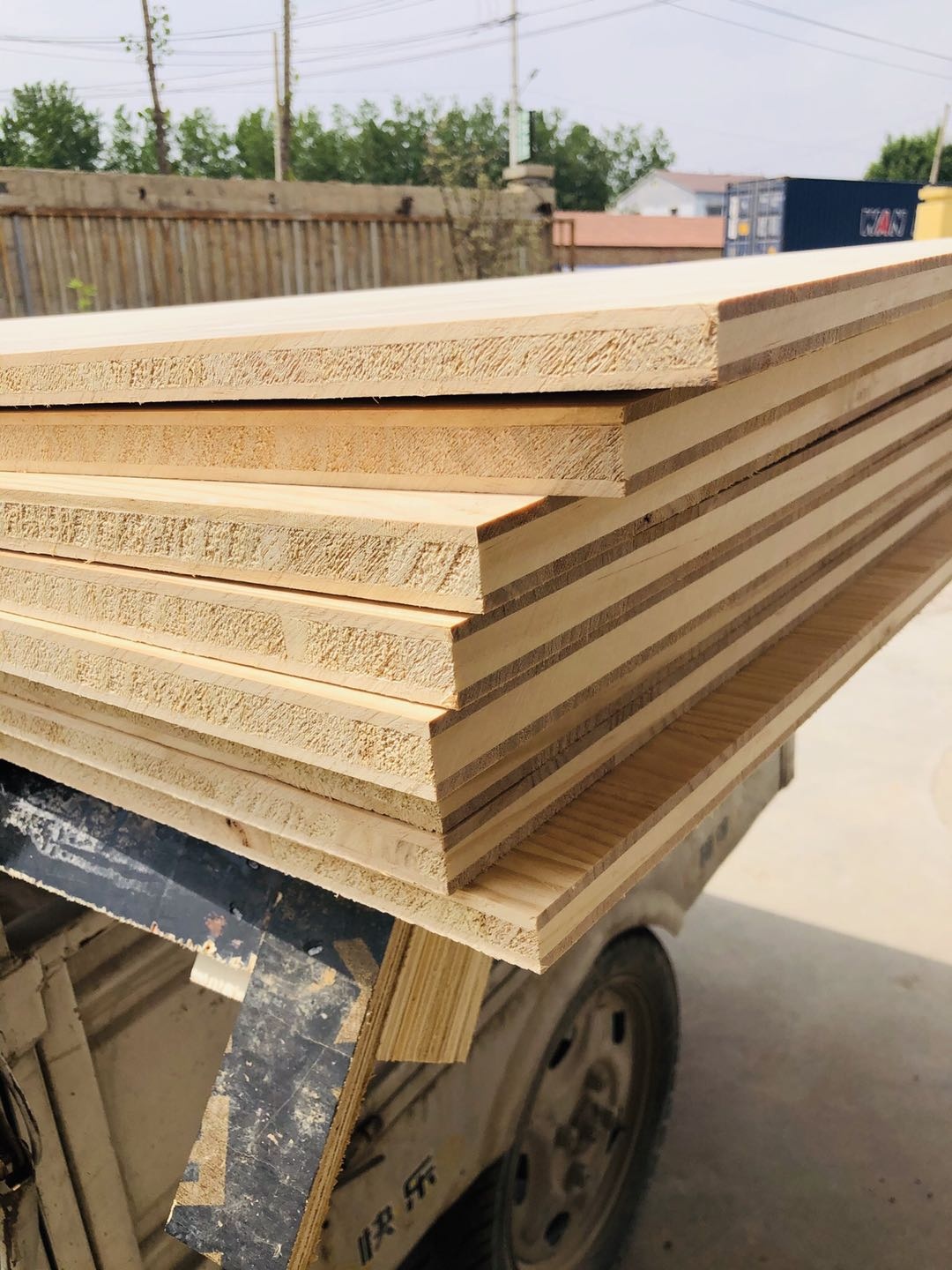 Three Layers Natural Texture Paulownia Poplar And Pine Wood Board
