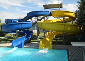 Quality Custom Spiral Pool Slide Entertainment Equipment For Water Sport Games wholesale