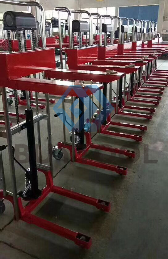 PJ4150 Hydraulic Manual Forklift Stacker 400kg 1000kg 1500kg Work Positioner Adjustable Fork Type