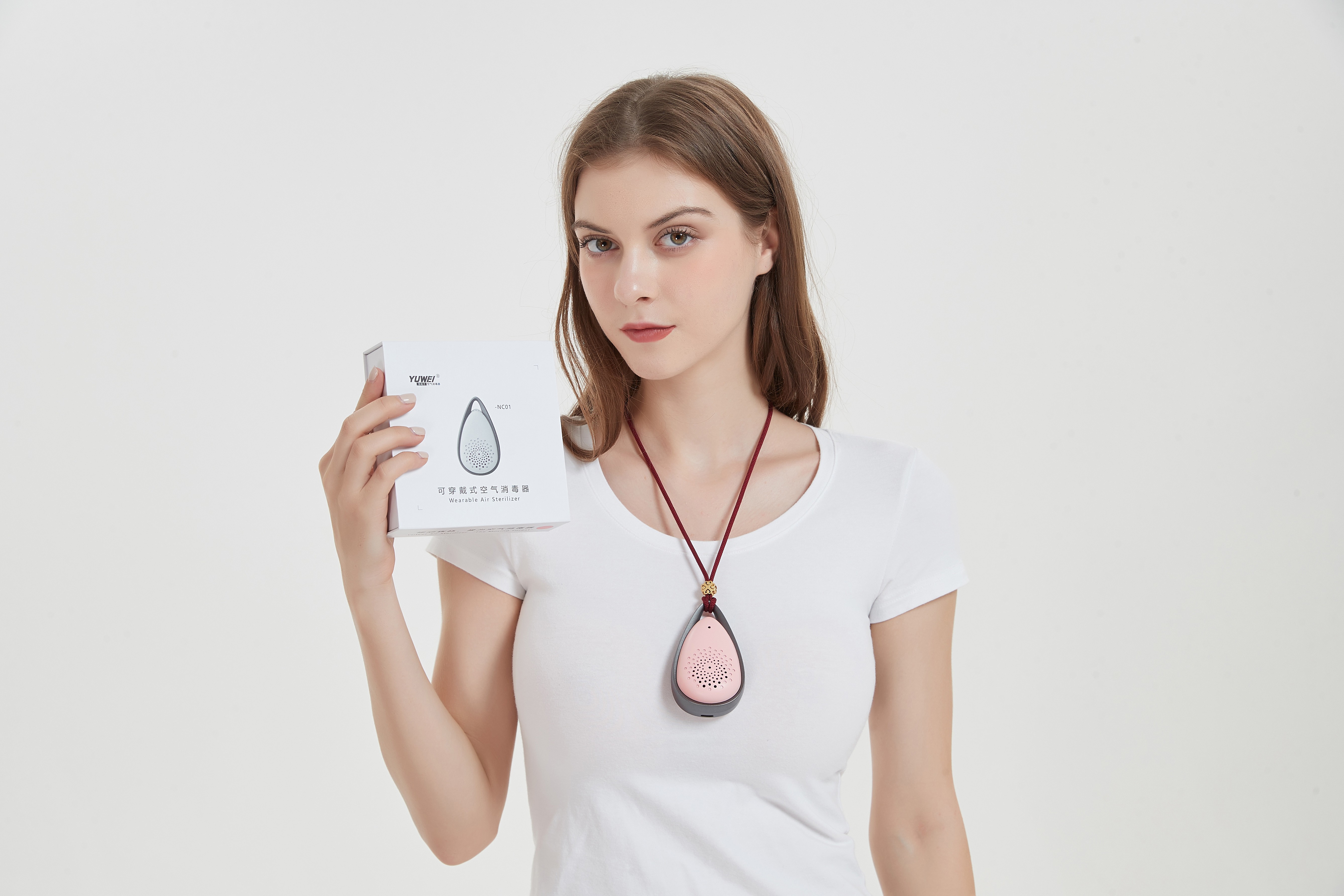 850mAh ABS Air Ionizer Machine Wearable Air Purifier Kill Pollen Mite Allergens