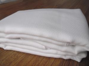 Quality 100% cotton white Muslin Weave Birdeye one layer muslin cloth wholesale