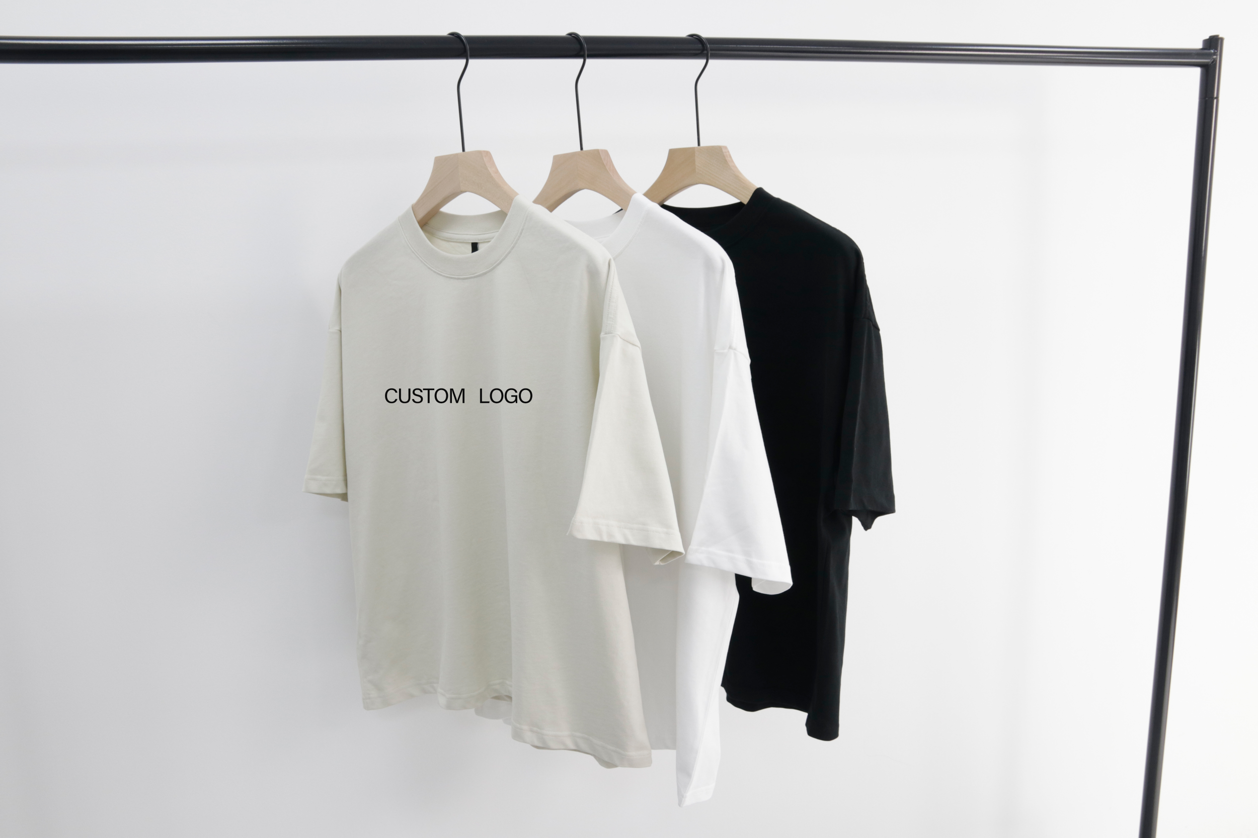 Anti-wrinkle Custom Eco-friendly T-shirt Bag Black and White Blank Unisex T-shirts for Men XS-3XL
