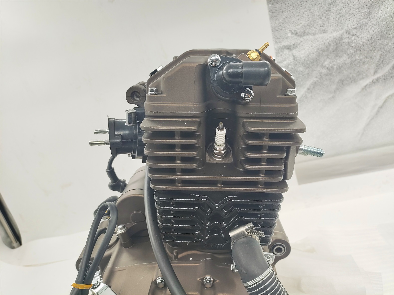 WOLF 300cc DAYANG Motorcycle Engine Single Cylinder 4 Stroke LIFANwater-cooled
