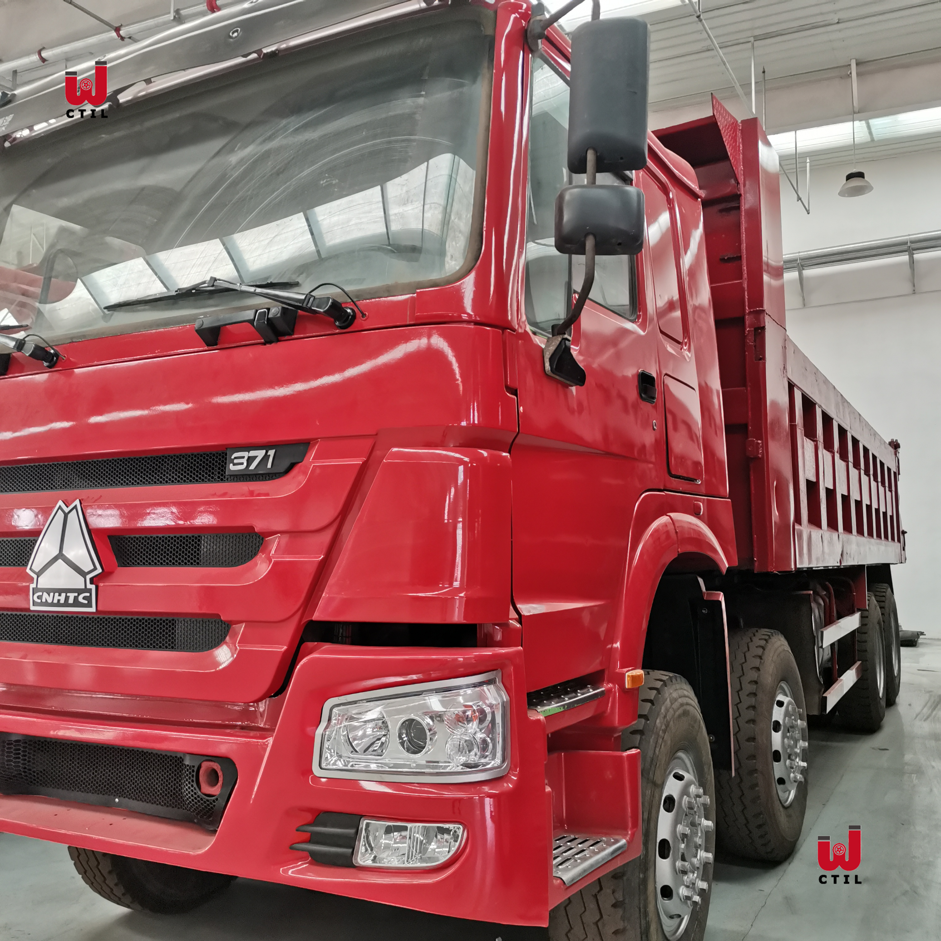 Used tipper truck