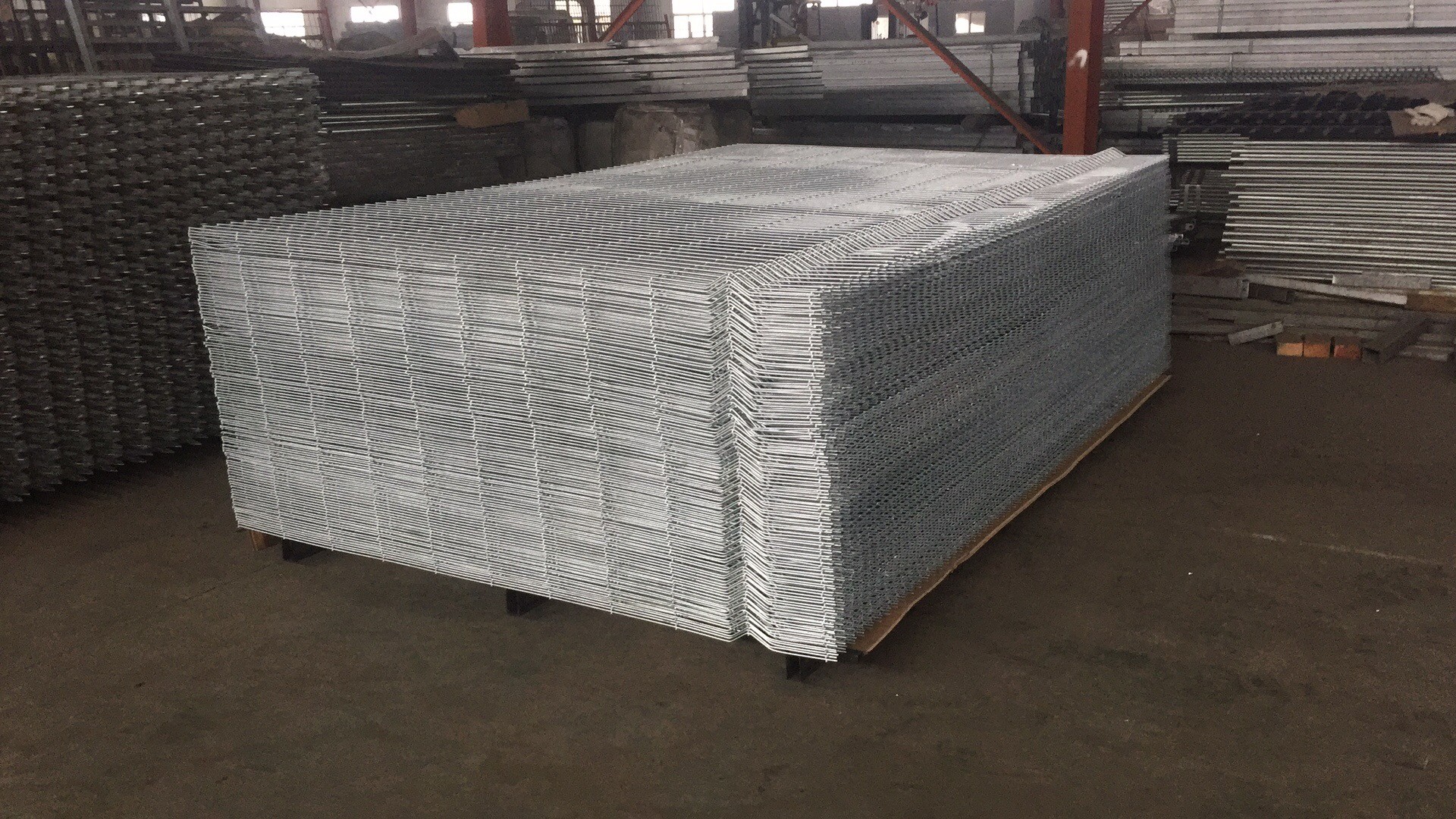 Steel 60x60mm Mesh 1.2m Tall Tower Fencing With Powder Coated