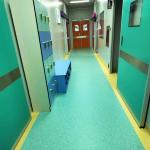 Hospital School Office Cleanroom PVC Flooring Multilayer Composite Vinyl