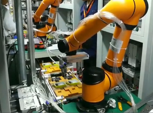 Collaborative Robot With AGV Of AUBO With Mig Welding Robot And Low Price Cobot Robot