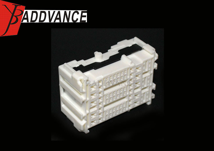 65 Pin White Female Unsealed Waterproof Auto Electrical Connectors As Car Accessories